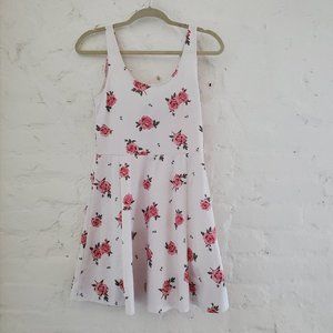 White Pink Rose Floral Pattern H&M Summer Dress